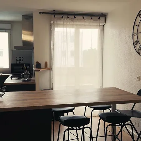 T3 Apartment